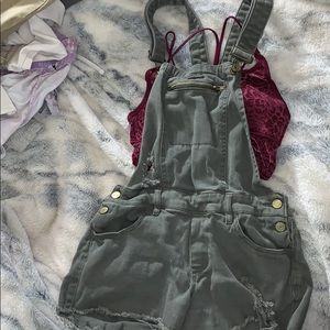 Short overalls bralette set